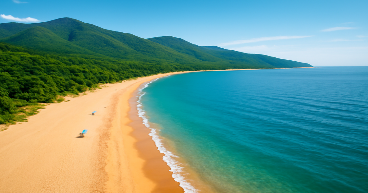 Breathtaking view of пляжи Краснодарского края with golden sands and turquoise waters.